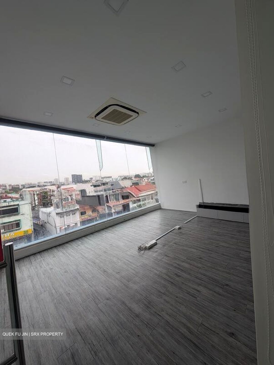 Unipet Building (D13), Office #508444391